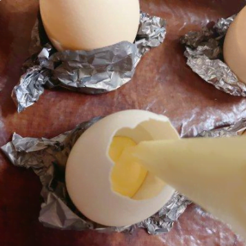 可愛(ài)軟萌的蛋殼小蛋糕，健康有營(yíng)養(yǎng)，小朋友很愛(ài)吃